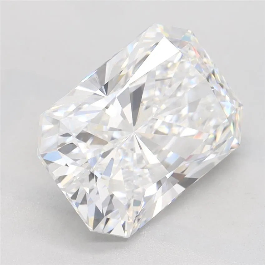 3.01ct Radiant Lab Grown Diamond (Colour D, Clarity VVS1, GIA)