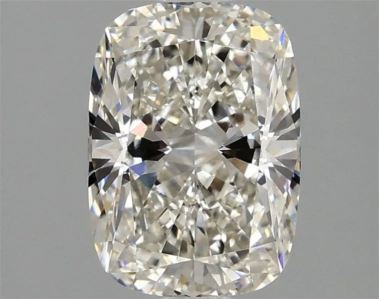 1.81ct Cushion brilliant Lab Grown Diamond (Colour I, Clarity VVS2, IGI)